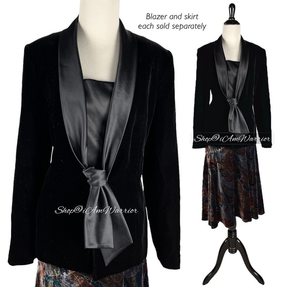 Talbots soft black velvet satin lapel tie blazer with built in cami - Picture 2 of 9
